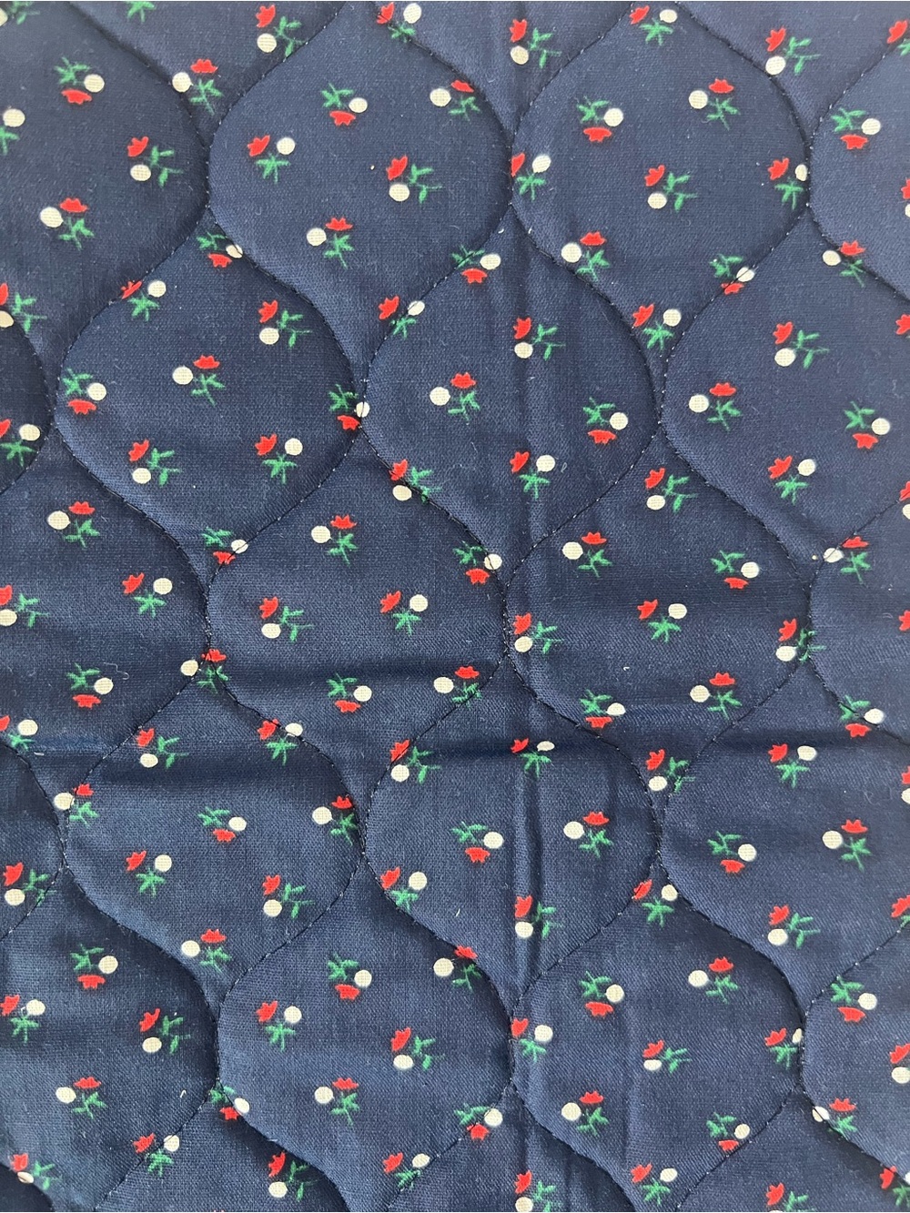 NEW Quilted Cotton Navy Fabric remnant flowers 27" X 24"  smoke free sewing room